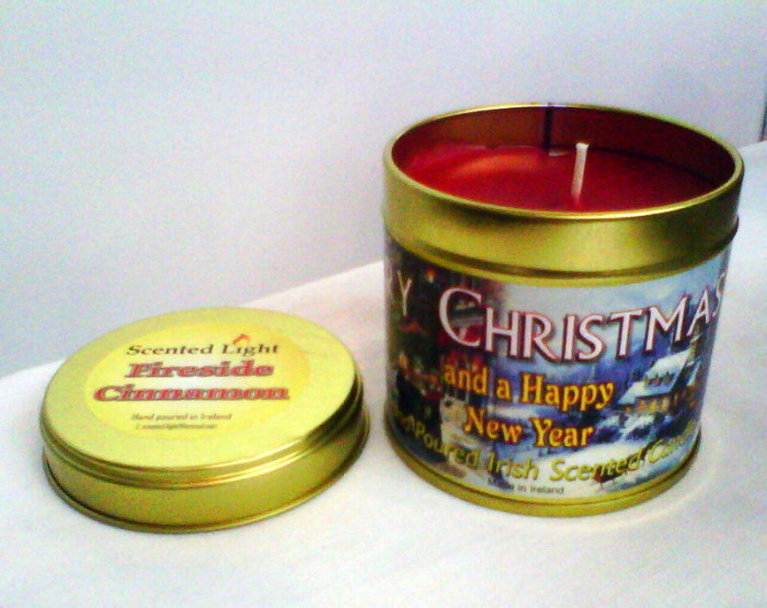 Merry Christmas Cinnamon Candle In A Tin